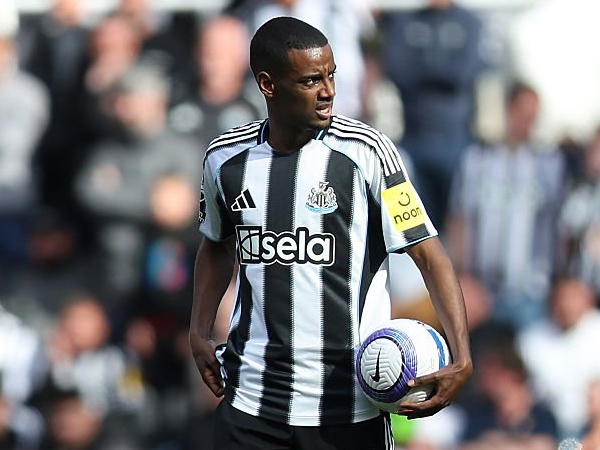 Newcastle United Tegaskan Tak Akan Lepas Alexander Isak ke Liverpool